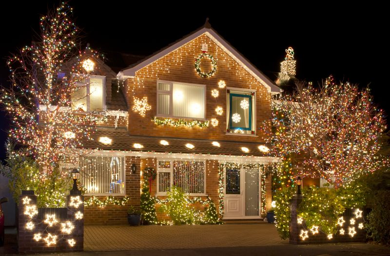 Commercial Holiday Lighting