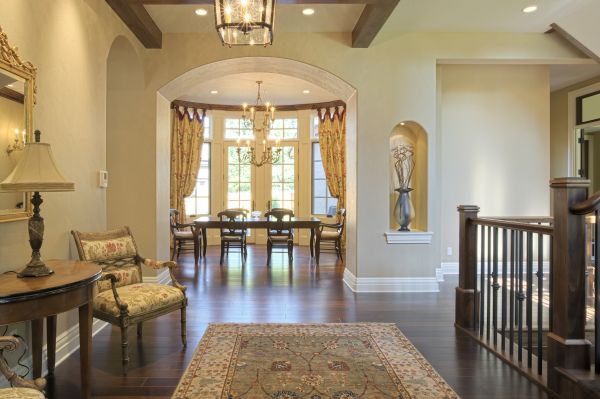 Entryway Lighting Service